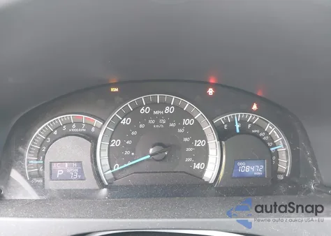 2013 Toyota Camry Se z USA, uszkodzony, nr VIN 4T1BF1FK2DU688843